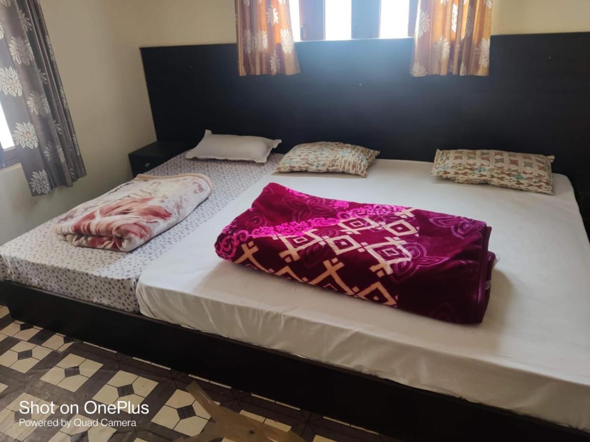 Hari Krishna Guest House Pandukeshwar Kültér fotó