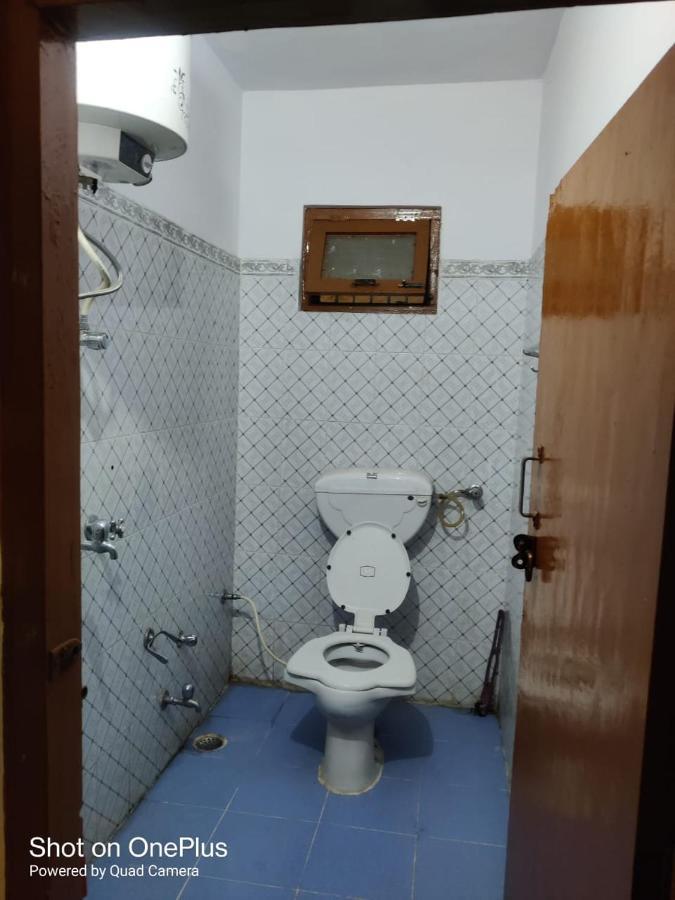 Hari Krishna Guest House Pandukeshwar Kültér fotó